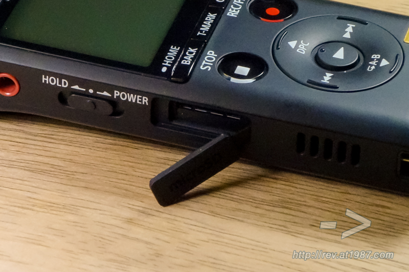 Sony PCM-A10 – microSD Slot